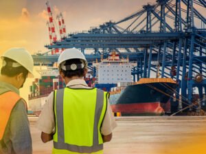 Transporte marítimo en crisis: Inestabilidad y transformación de los contratos