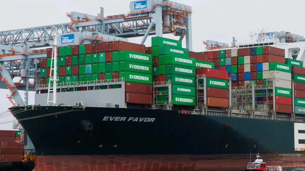 Aranceles Recíprocos de EE. UU. Podrían Fragmentar el Comercio Global y Alterar las Rutas Marítimas