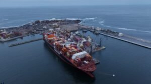 Puerto de Iquique registra un alza del 38% en transferencia de carga en el primer trimestre de 2025