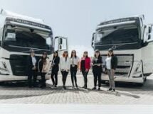 Volvo Chile impulsa nueva edición de “Iron Women Más Conductoras” en la RM para capacitar a más mujeres en transporte de carga