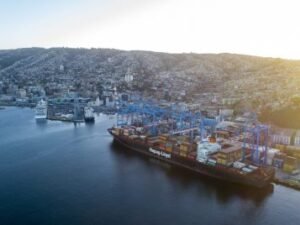 Puerto de Valparaíso reporta crecimiento en transferencia de carga durante primer cuatrimestre de 2025