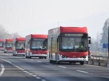 Transporte registró leve alza en junio impulsado por baja en combustibles, según INE