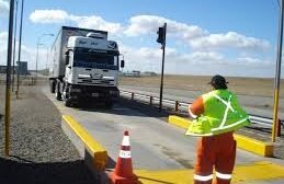 Nueva ley en Chile refuerza control de carga con pesaje obligatorio