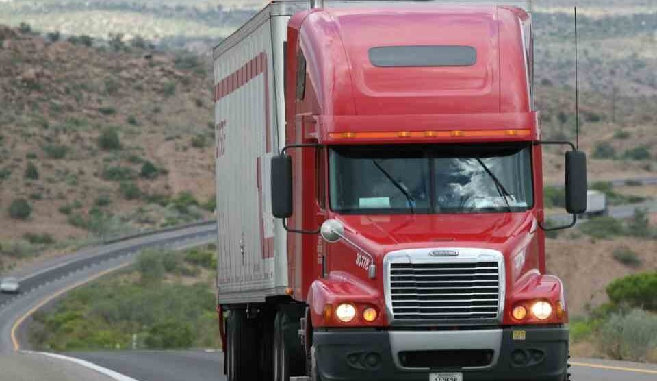 Robo de camiones de carga alcanza los 300 casos al año: buscan soluciones