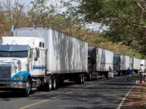 Aumenta el transporte de carga en Carriel Sur