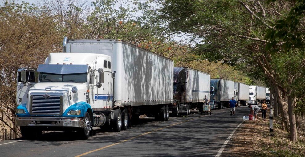 Aumenta el transporte de carga en Carriel Sur