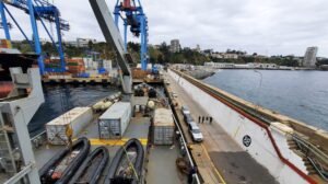 Revisan segunda embarcación para la ruta Valparaíso–Juan Fernández