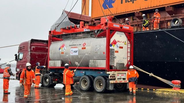 HIF Global suministra e-combustibles a lancha de la Armada de Chile