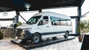Mercedes-Benz impulsa la movilidad eléctrica en Chile con sus nuevas eVans: eVito y eSprinter
