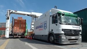 Restricciones al transporte de carga impactan la logística en Fiestas Patrias