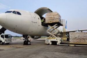 Transporte aéreo de carga en 2025: la inestabilidad frena el crecimiento