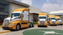 Kenworth refuerza su liderazgo con la entrega de camiones T680 Next Gen a TIEX y Transportes Rosa Carmona
