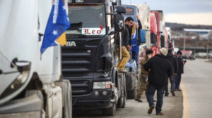 Transportistas de Magallanes exigen en Puerto Montt una conexión terrestre directa sin pasar por Argentina