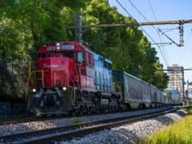 Fepasa firma nuevo contrato de transporte de carga con CMPC