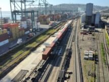 Puerto San Antonio y EFE firman acuerdo para poner en marcha el Terminal Intermodal Barrancas