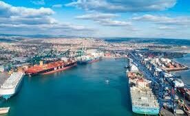 Empresarios alertan que nuevas cargas impositivas portuarias afectarían la competitividad de Chile